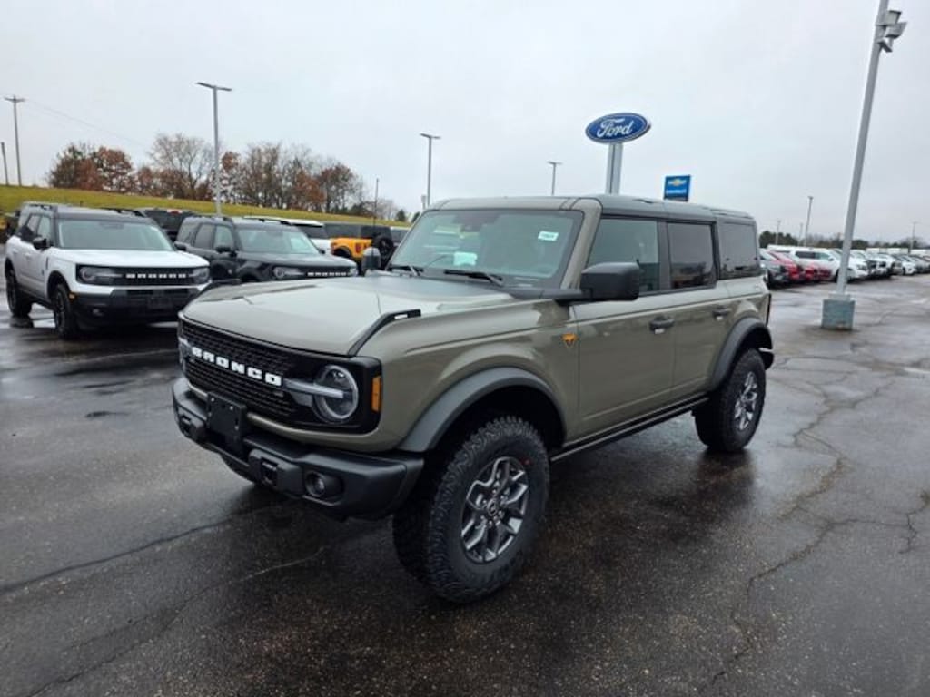 New 2025 Ford Bronco Badlands SUV
