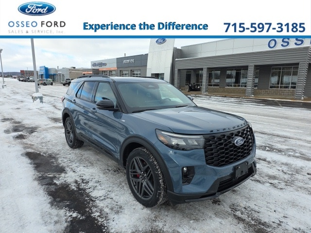 2026 Ford Explorer ST-LINE's photo