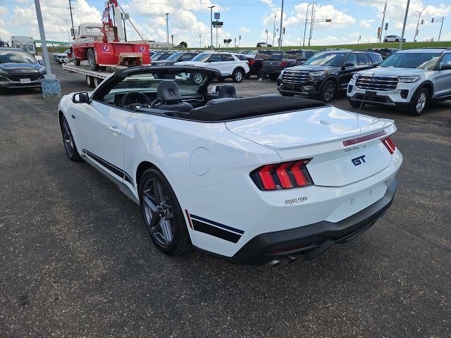2025 Ford Mustang GT Premium Convertible - Photo 35