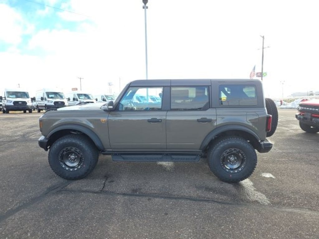 New 2025 Ford Bronco Badlands SUV