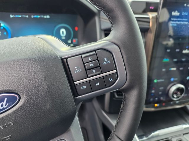 2025 Ford F-150 Lightning Lariat - Photo 26