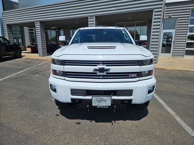 Used 2019 Chevrolet Silverado 3500HD LTZ with VIN 1GC4KXEY3KF175605 for sale in Osseo, WI