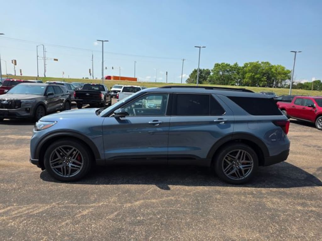 New 2026 Ford Explorer ST SUV