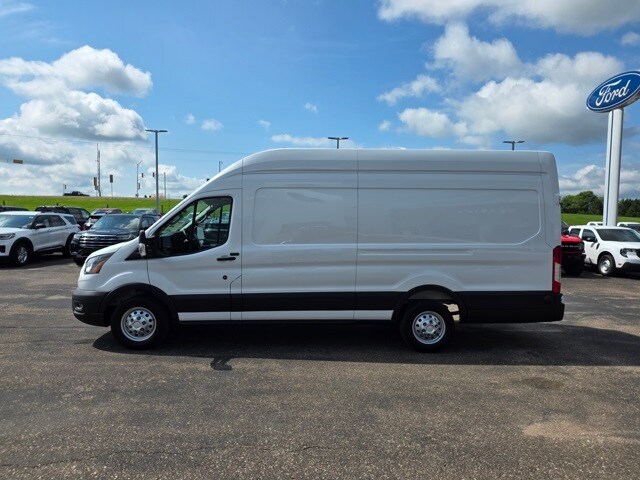 2025 Ford Transit photo 2