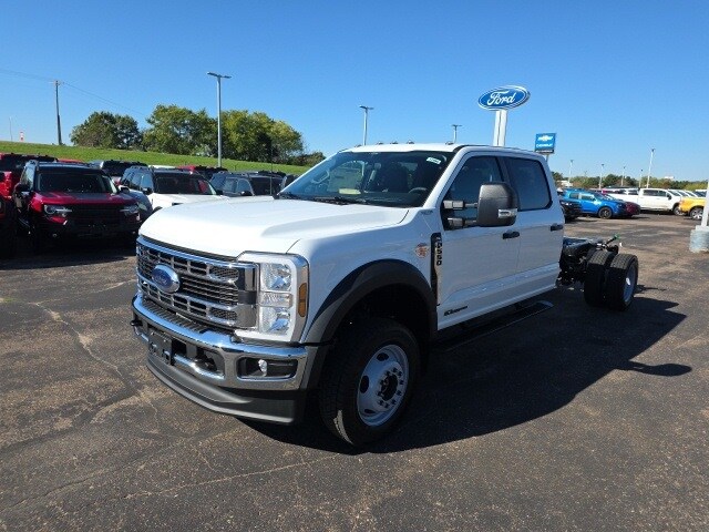 2026 Ford F-550 XL photo 2