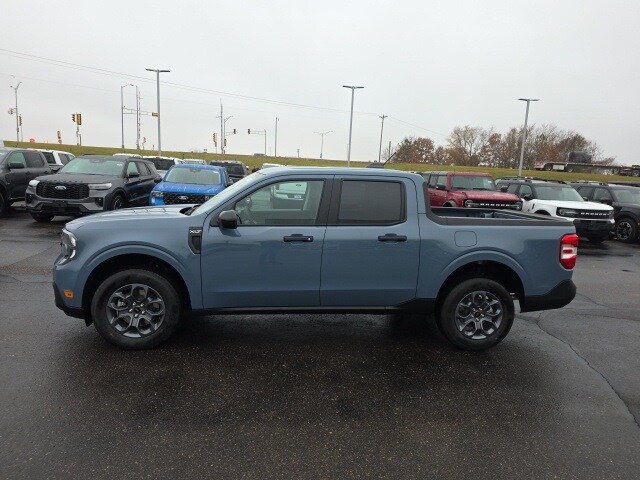 2025 Ford Maverick XLT photo 4