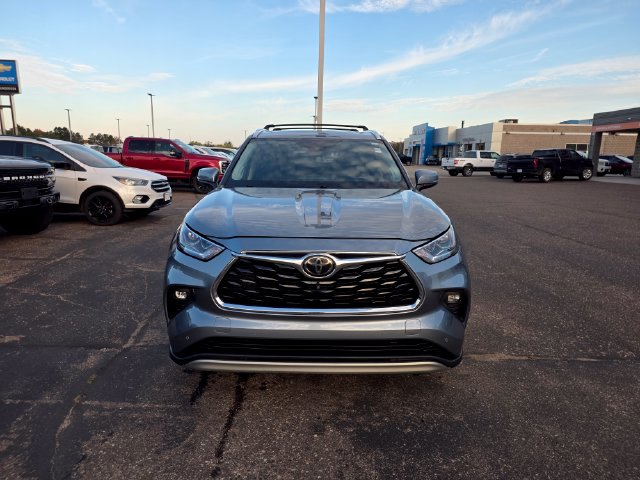 Used 2020 Toyota Highlander Platinum SUV