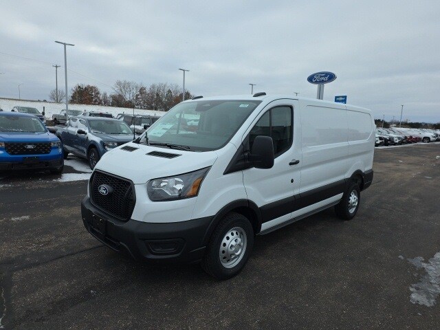 2026 Ford Transit photo 3