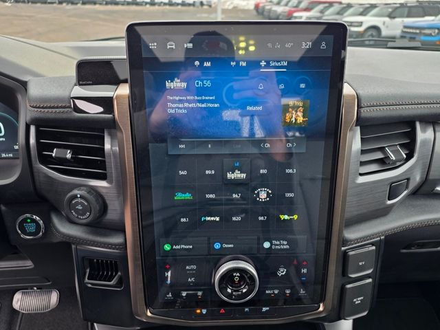 2025 Ford F-150 Lightning Lariat - Photo 21