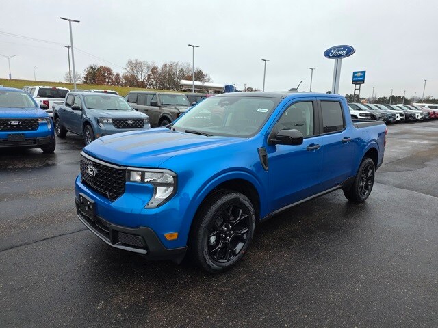 2025 Ford Maverick XLT photo 3