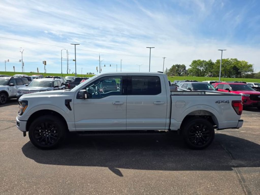 New 2026 Ford F-150 XLT Truck SuperCrew Cab