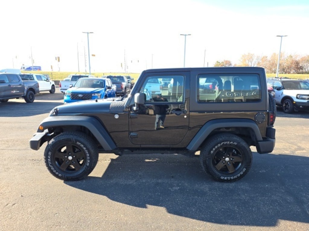 Used 2018 Jeep Wrangler JK Sport SUV
