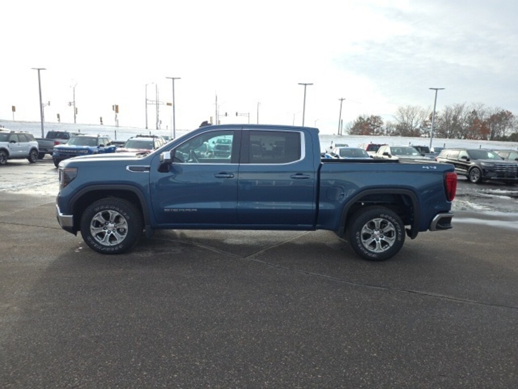 Used 2024 GMC Sierra 1500 SLE Truck