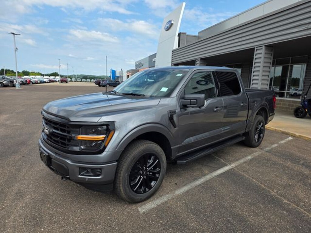 New 2026 Ford F-150 XLT Truck SuperCrew Cab