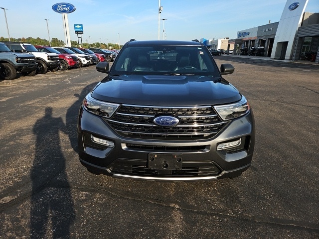 Used 2020 Ford Explorer XLT with VIN 1FMSK8DH6LGA15689 for sale in Osseo, WI