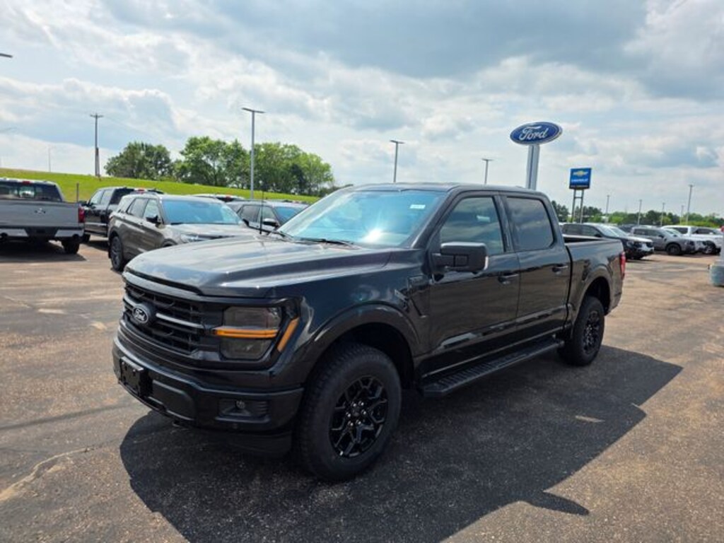 New 2026 Ford F-150 XLT Truck SuperCrew Cab