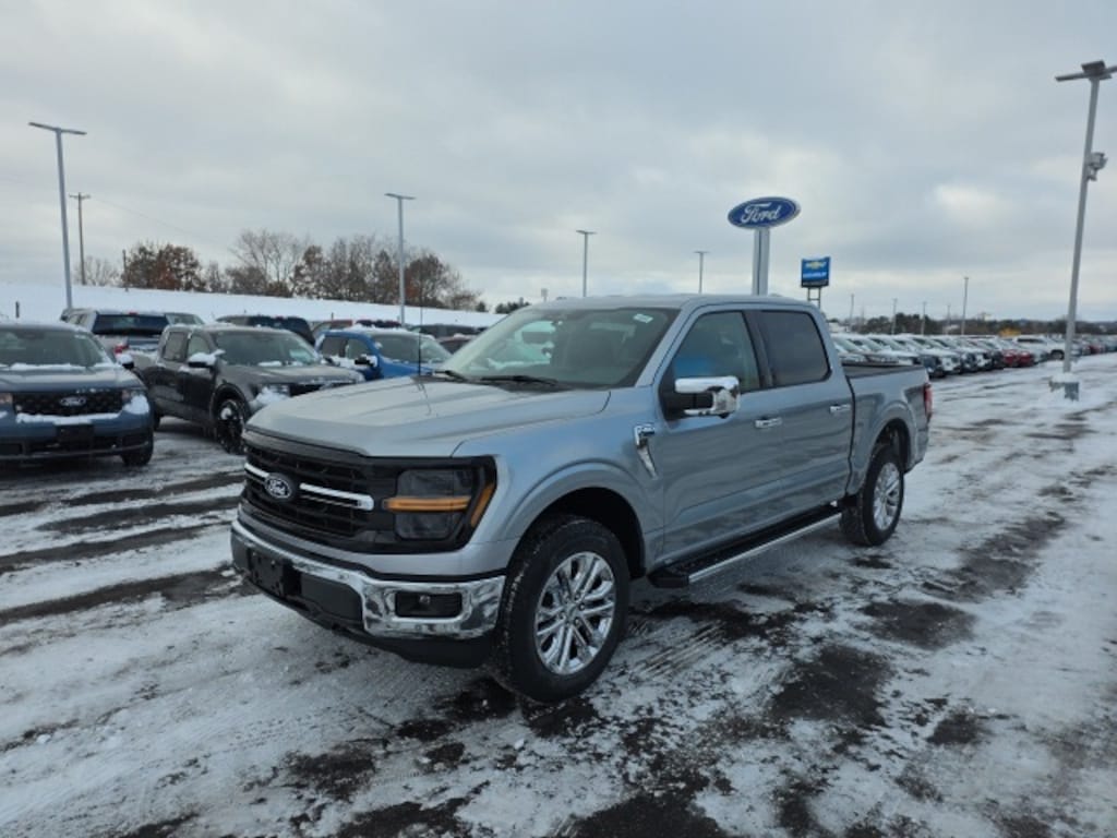 New 2025 Ford F-150 XLT Truck SuperCrew Cab