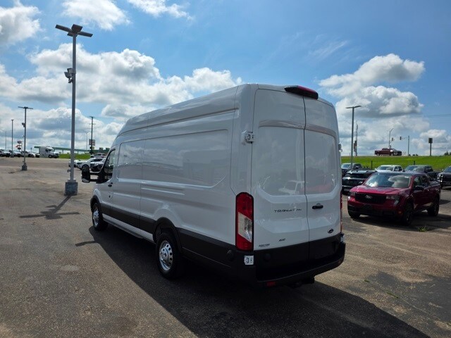 2025 Ford Transit photo 3
