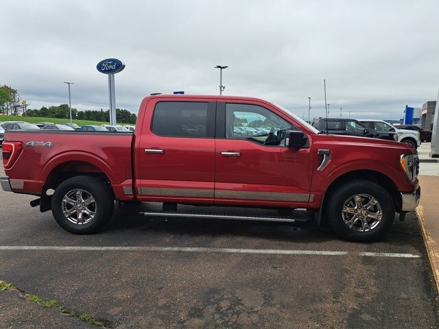 2021 Ford F-150 XLT photo 2