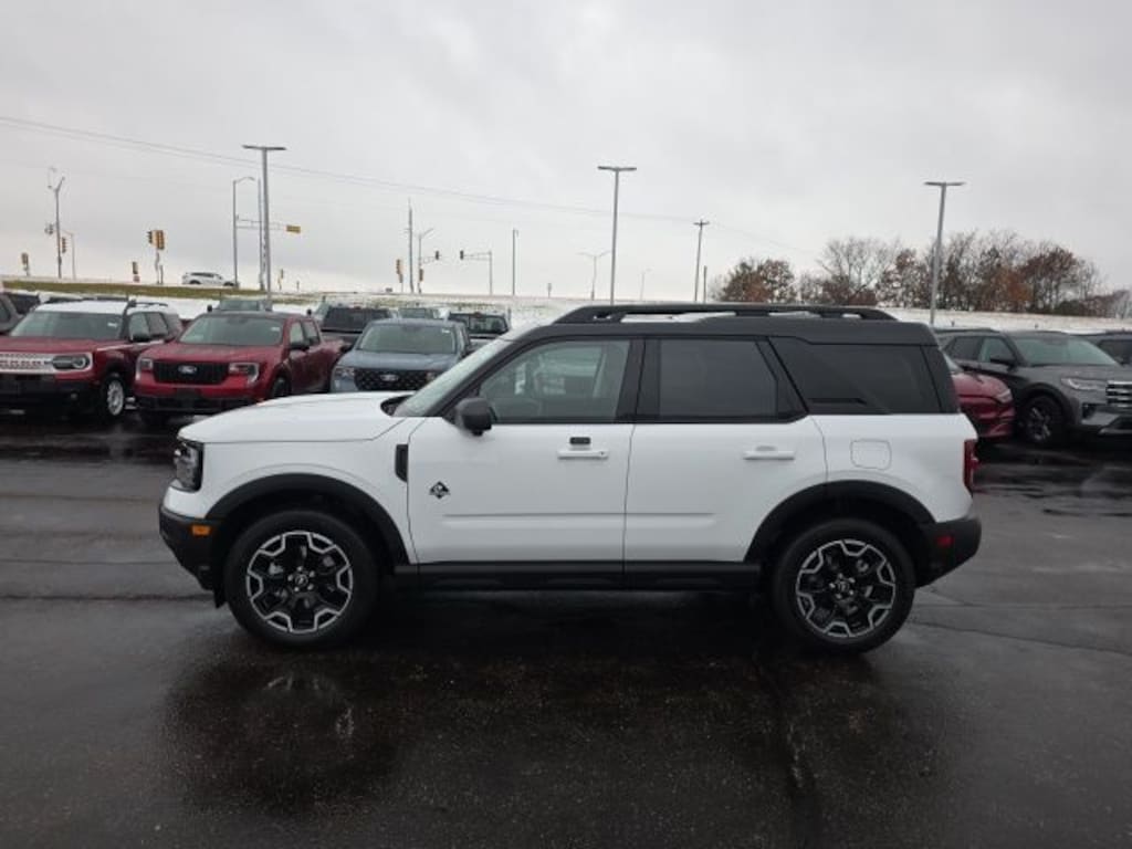 New 2025 Ford Bronco Sport Outer Banks SUV