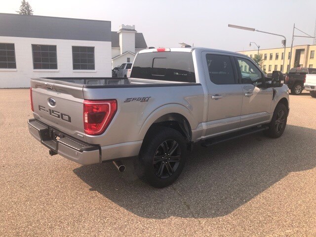 2022 Ford F-150 XLT photo 3