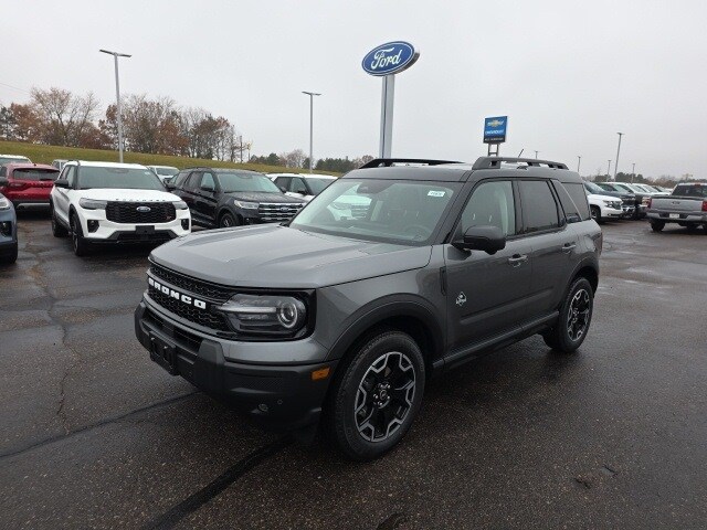 2025 Ford Bronco Sport Outer Banks photo 3