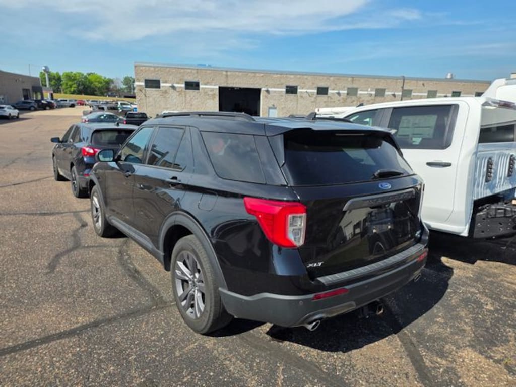Used 2022 Ford Explorer XLT SUV