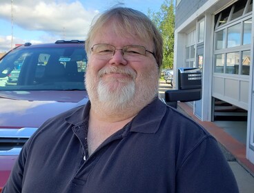 Staff member Scott Stendahl from 60b2bd6a4ac8