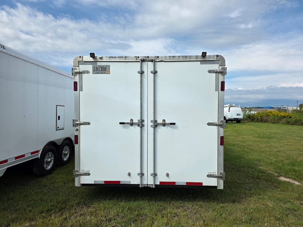 Used 2022 Featherlite 4926 Bumper Pull 24 ft Trailer