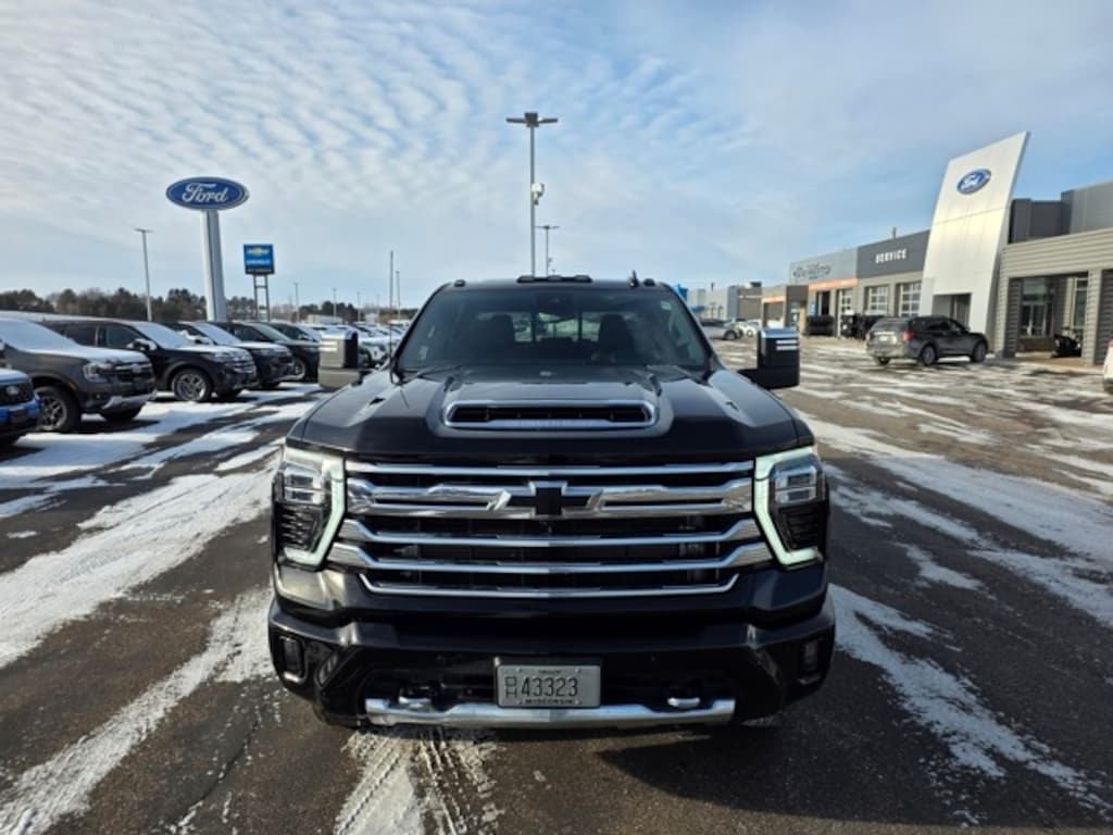 Used 2024 Chevrolet Silverado 3500HD High Country Truck