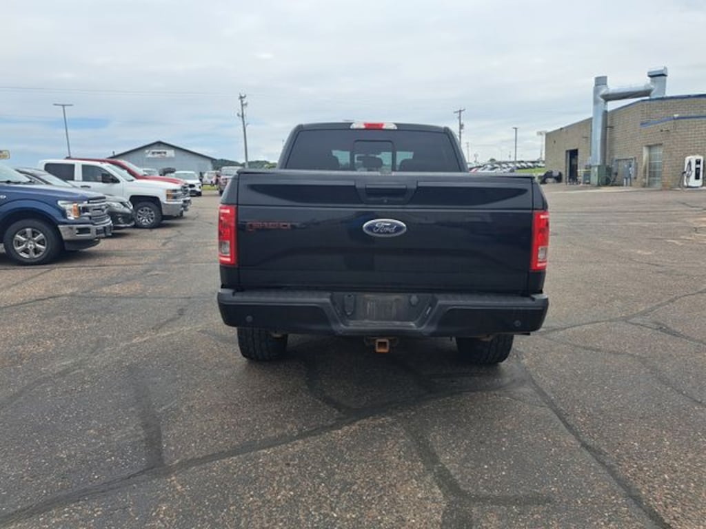 Used 2017 Ford F-150 XLT Truck