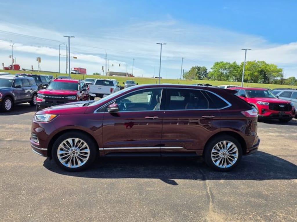 Used 2023 Ford Edge Titanium SUV
