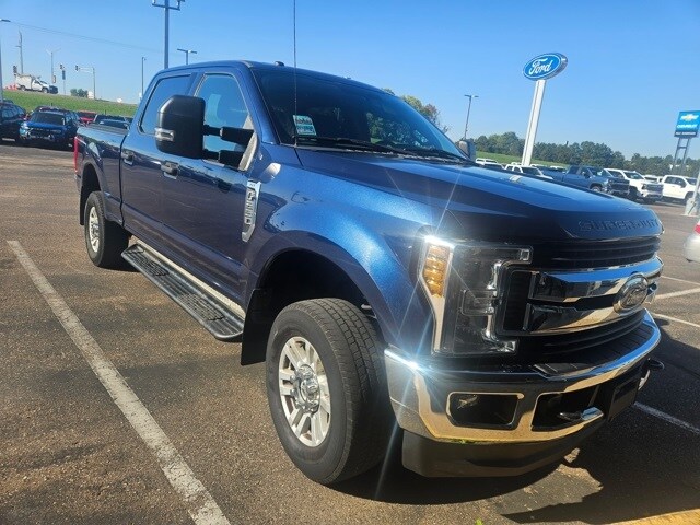 2018 Ford F-250 photo 2
