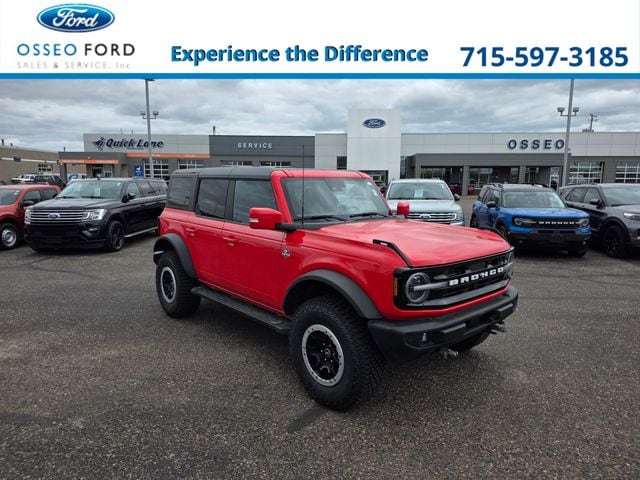 2023 Ford Bronco Outer Banks 4x4's photo