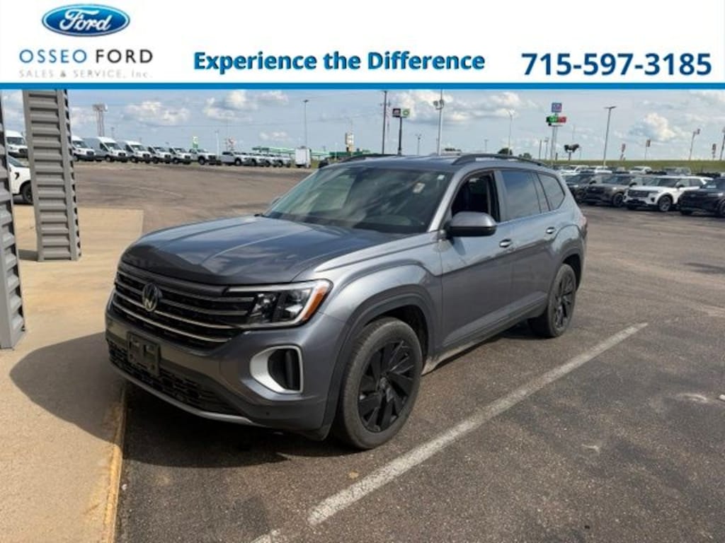 Used 2024 Volkswagen Atlas 2.0T SE w/Technology SUV