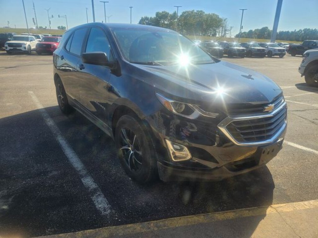 Used 2020 Chevrolet Equinox LS SUV