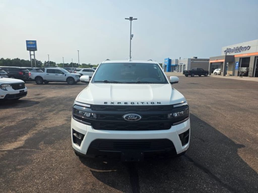 Used 2022 Ford Expedition Max Limited SUV