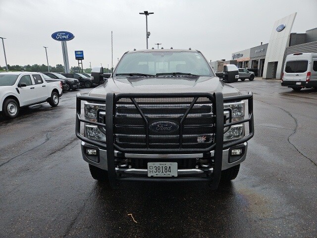 2022 Ford F-350 photo 2