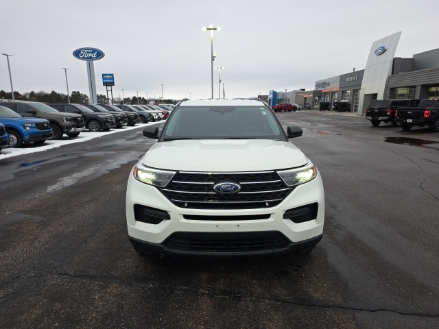 Used 2022 Ford Explorer XLT with VIN 1FMSK7DH4NGA12061 for sale in Osseo, WI