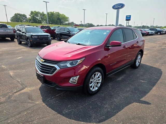 2019 Chevrolet Equinox LT photo 3