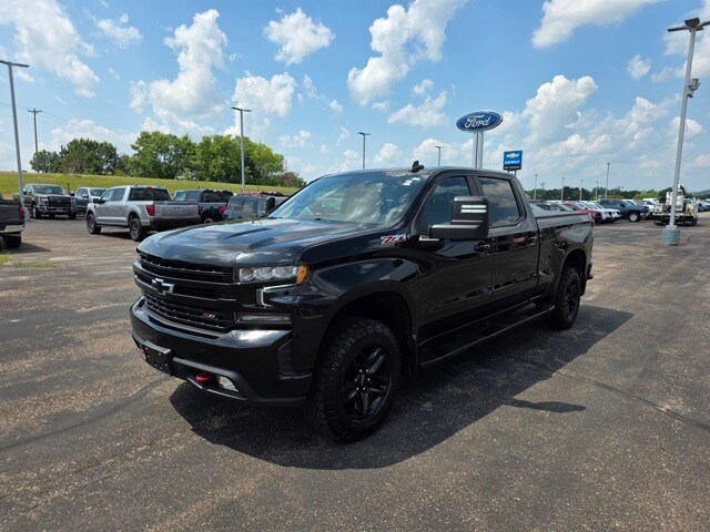 2022 Chevrolet Silverado 1500 LT Trail Boss photo 3