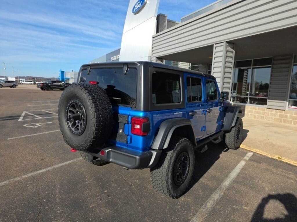 Used 2023 Jeep Wrangler Rubicon SUV