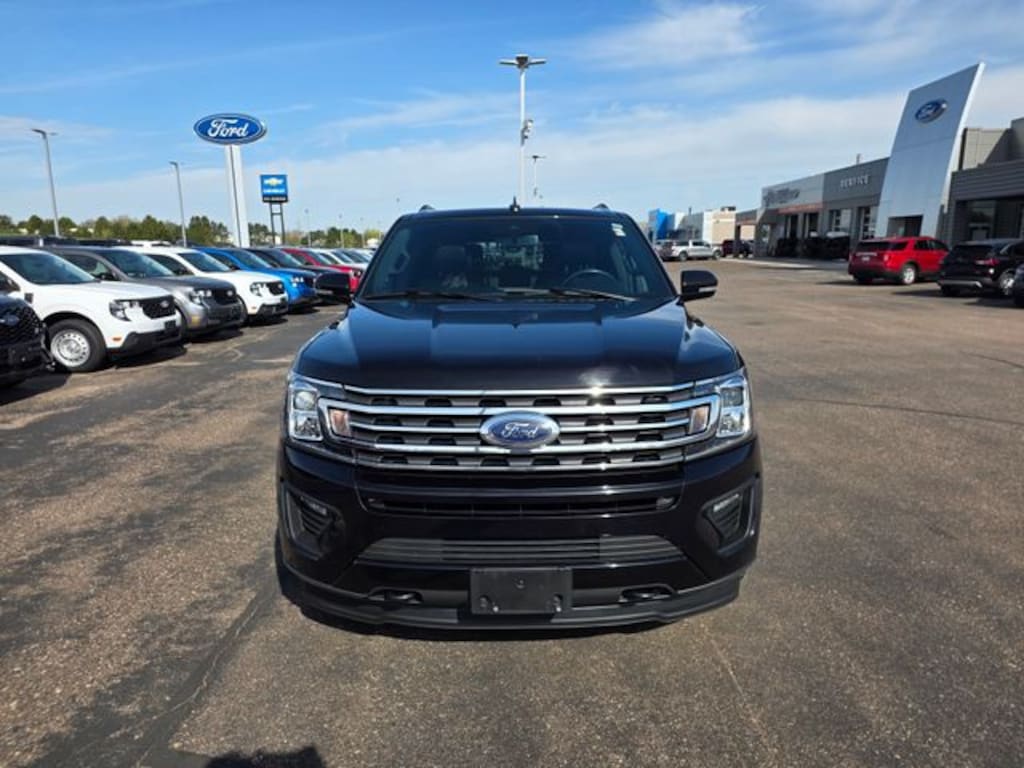 Used 2021 Ford Expedition Max XLT SUV
