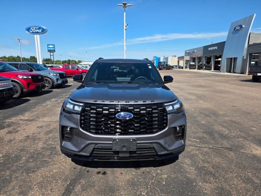 Used 2025 Ford Explorer ST-Line SUV