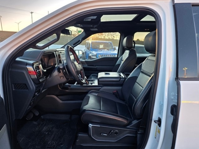 2024 Ford F-150 Raptor - Photo 16
