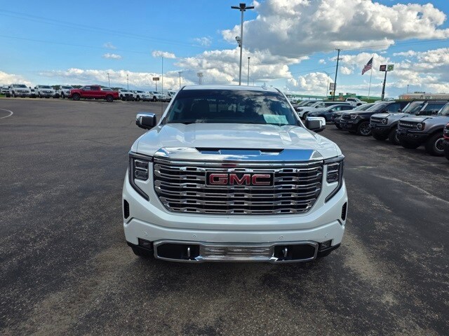 2023 Gmc Sierra 1500 Denali photo 2