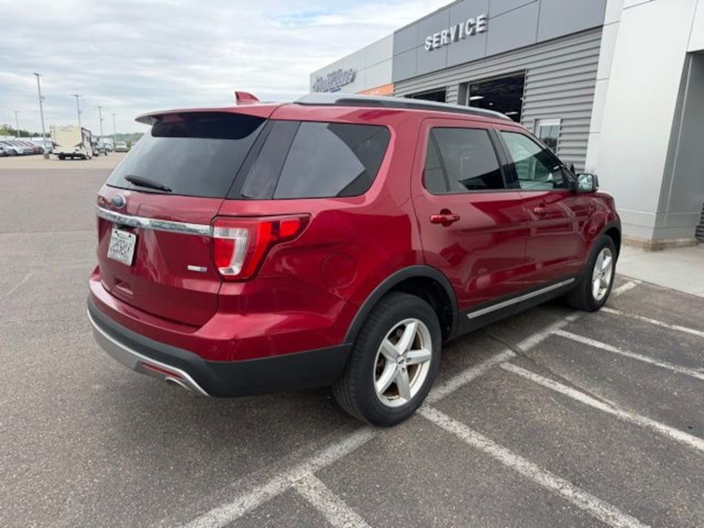 Used 2016 Ford Explorer XLT SUV