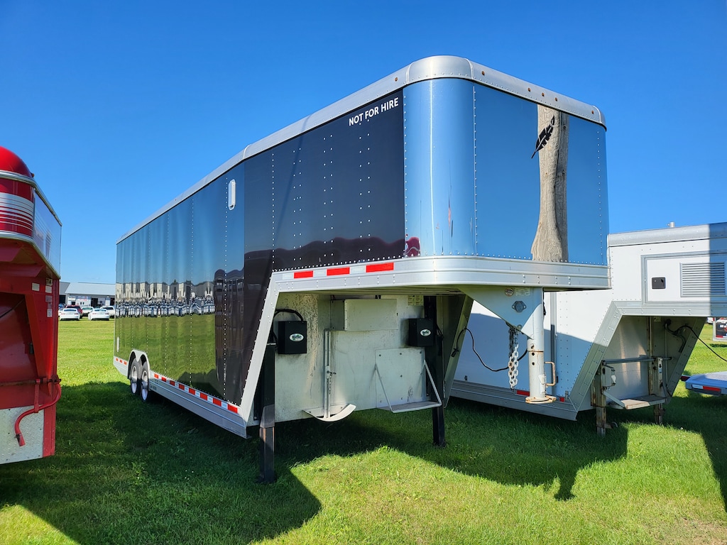 Used 2017 Featherlite 4941 For Sale at Osseo Automotive VIN