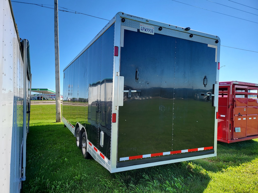 Used 2017 Featherlite 4941 For Sale at Osseo Automotive VIN