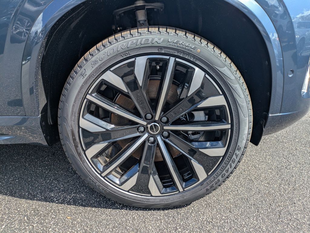 2026 Volvo XC90 Ultra - Photo 12